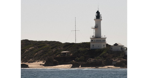 Boat pick-up at Queenscliff for a Mornington Peninsula fishing trip
